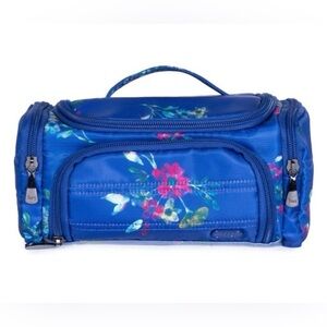 Brand new Lug Trolley cosmetic case in the Bouquet Blue pattern. Never used!